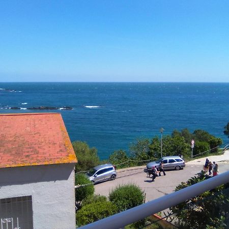 Ca La Nuri Pis 2 Con Vistas Al Mar Apartment Llanca Luaran gambar