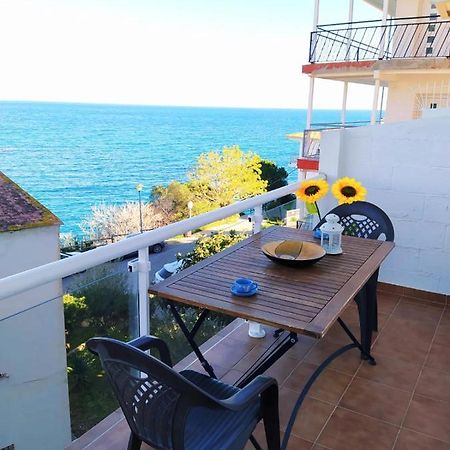 Ca La Nuri Pis 2 Con Vistas Al Mar Apartment Llanca Luaran gambar